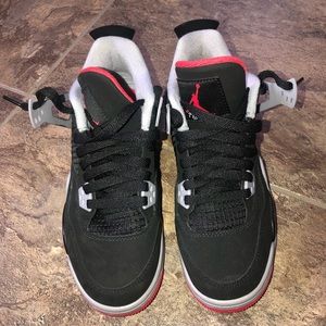Jordan Bred 4 (size 4.5y)
